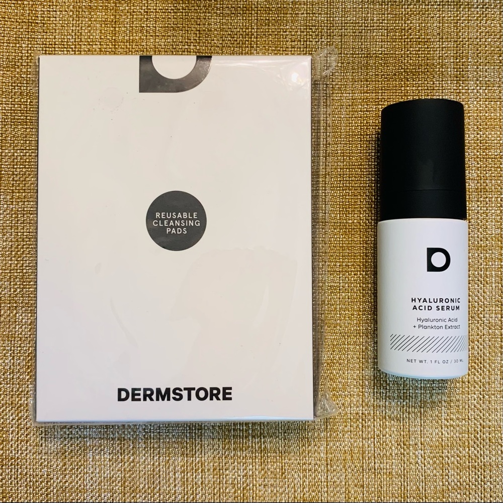New Dermstore Hyaluronic Acid Serum with free Dermstore Reusable Cleansing Pads!